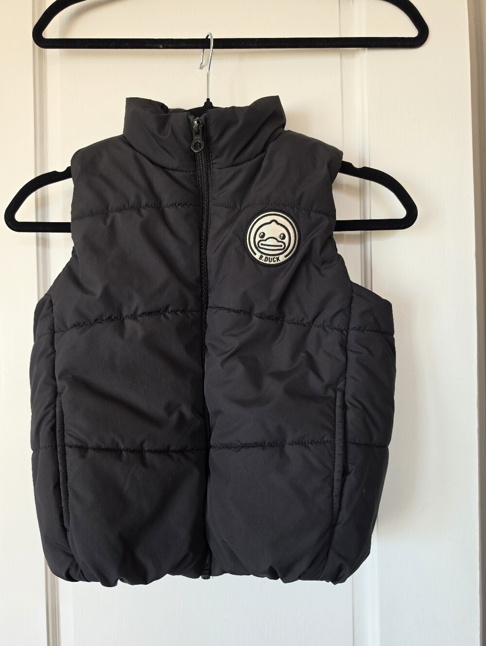 B Duck Size 7 Kids Black Jacket with Reflective Logo